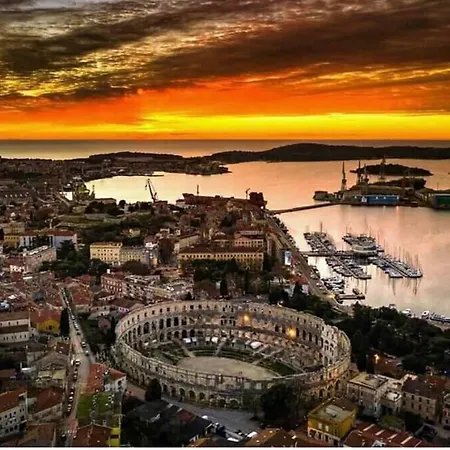 Apartman Samba Marijanijeva 1 Pula